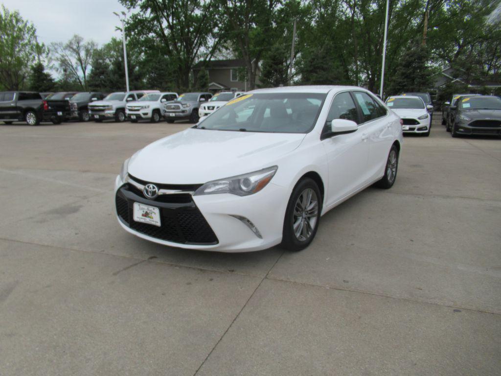 photo of 2017 TOYOTA CAMRY 4DR