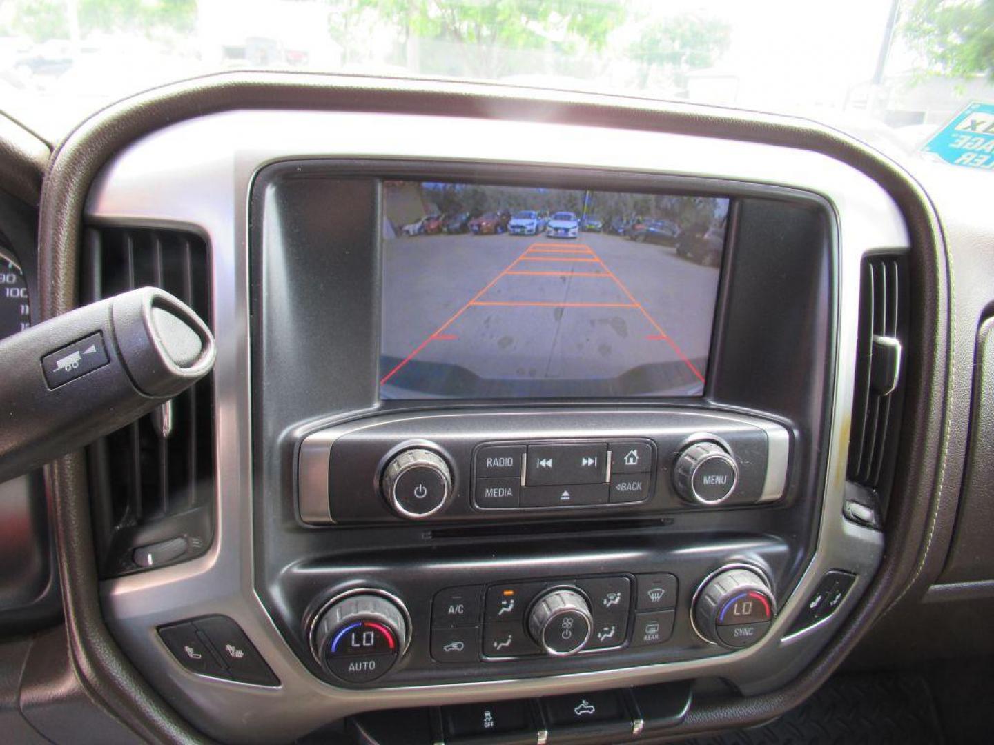 2014 WHITE CHEVROLET SILVERADO 1500 CREW CAB LTZ (3GCUKSEC9EG) with an 5.3L engine, Automatic transmission, located at 908 SE 14th Street, Des Moines, IA, 50317, (515) 281-0330, 41.580303, -93.597046 - Photo#21