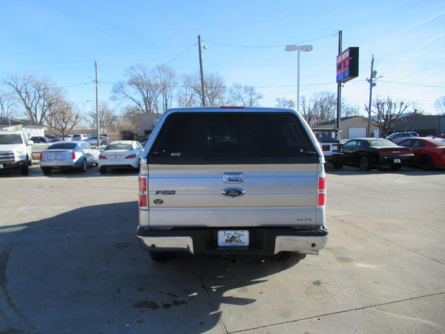 2014 SILVER FORD F150 SUPERCREW (1FTFW1CFXEK) with an 5.0L engine, Automatic transmission, located at 908 SE 14th Street, Des Moines, IA, 50317, (515) 281-0330, 41.580303, -93.597046 - Photo#5