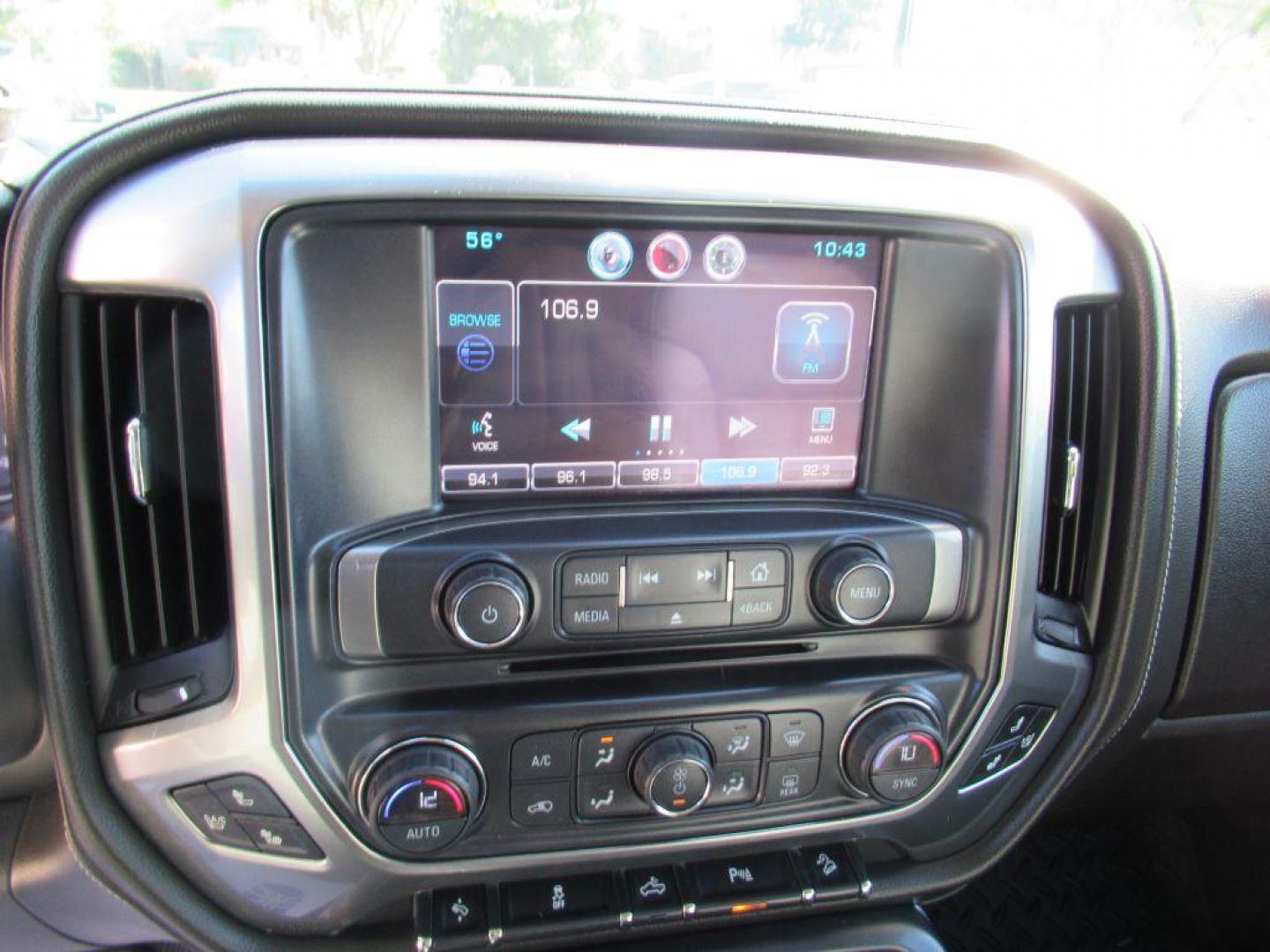 2015 BLACK CHEVROLET SILVERADO 1500 LTZ (3GCUKSEC1FG) with an 5.3L engine, Automatic transmission, located at 908 SE 14th Street, Des Moines, IA, 50317, (515) 281-0330, 41.580303, -93.597046 - Photo#21