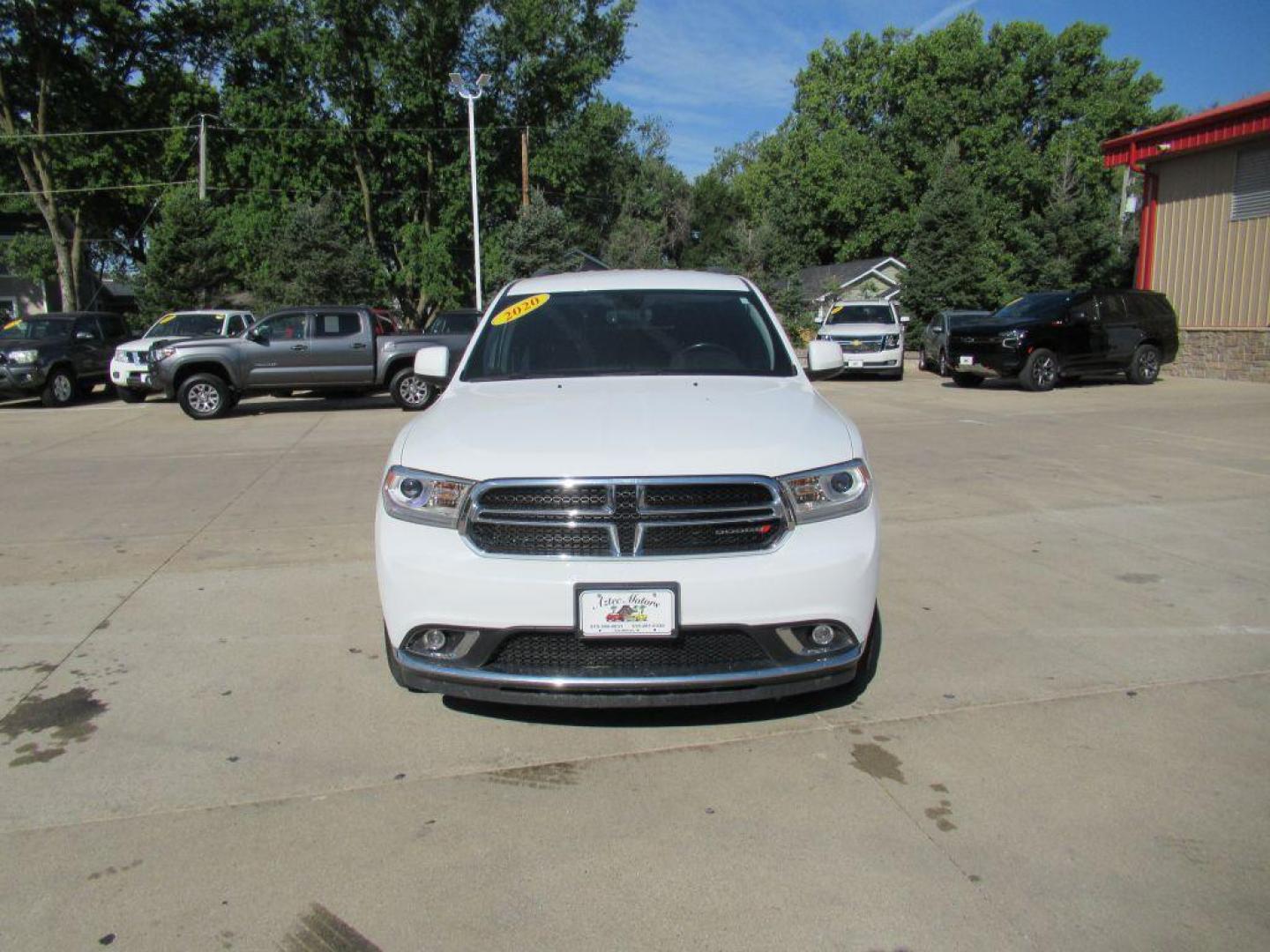 2020 WHITE DODGE DURANGO SXT (1C4RDJAGXLC) with an 3.6L engine, Automatic transmission, located at 908 SE 14th Street, Des Moines, IA, 50317, (515) 281-0330, 41.580303, -93.597046 - Photo#1