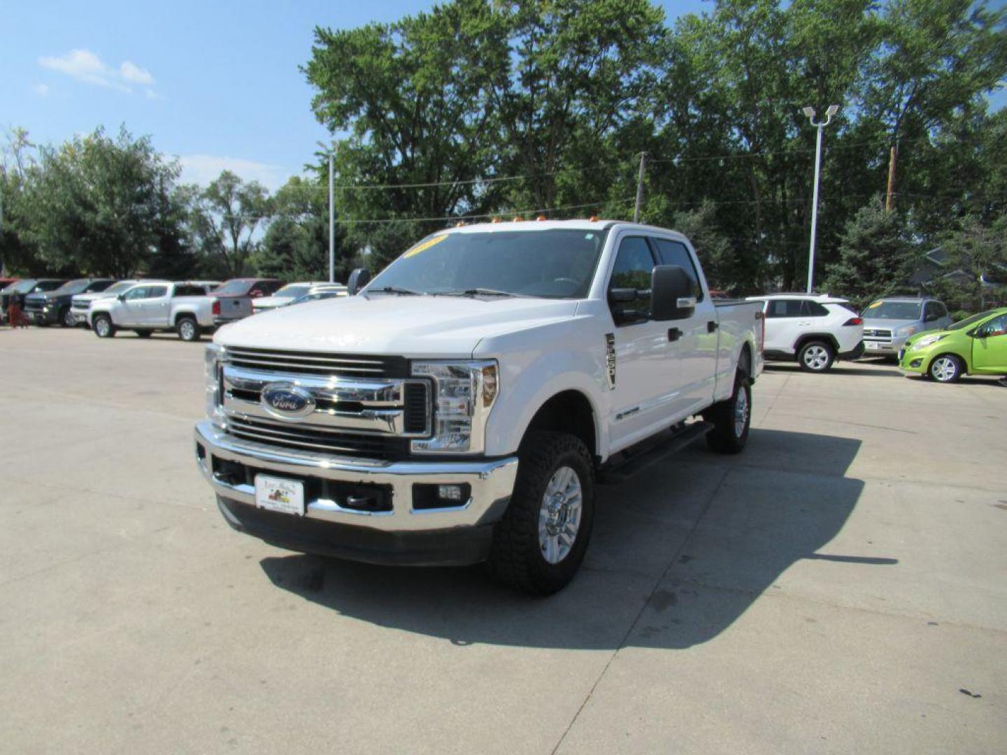 2019 WHITE FORD F250 SUPER DUTY (1FT7W2BT3KE) with an 6.7L engine, Automatic transmission, located at 908 SE 14th Street, Des Moines, IA, 50317, (515) 281-0330, 41.580303, -93.597046 - Photo#0