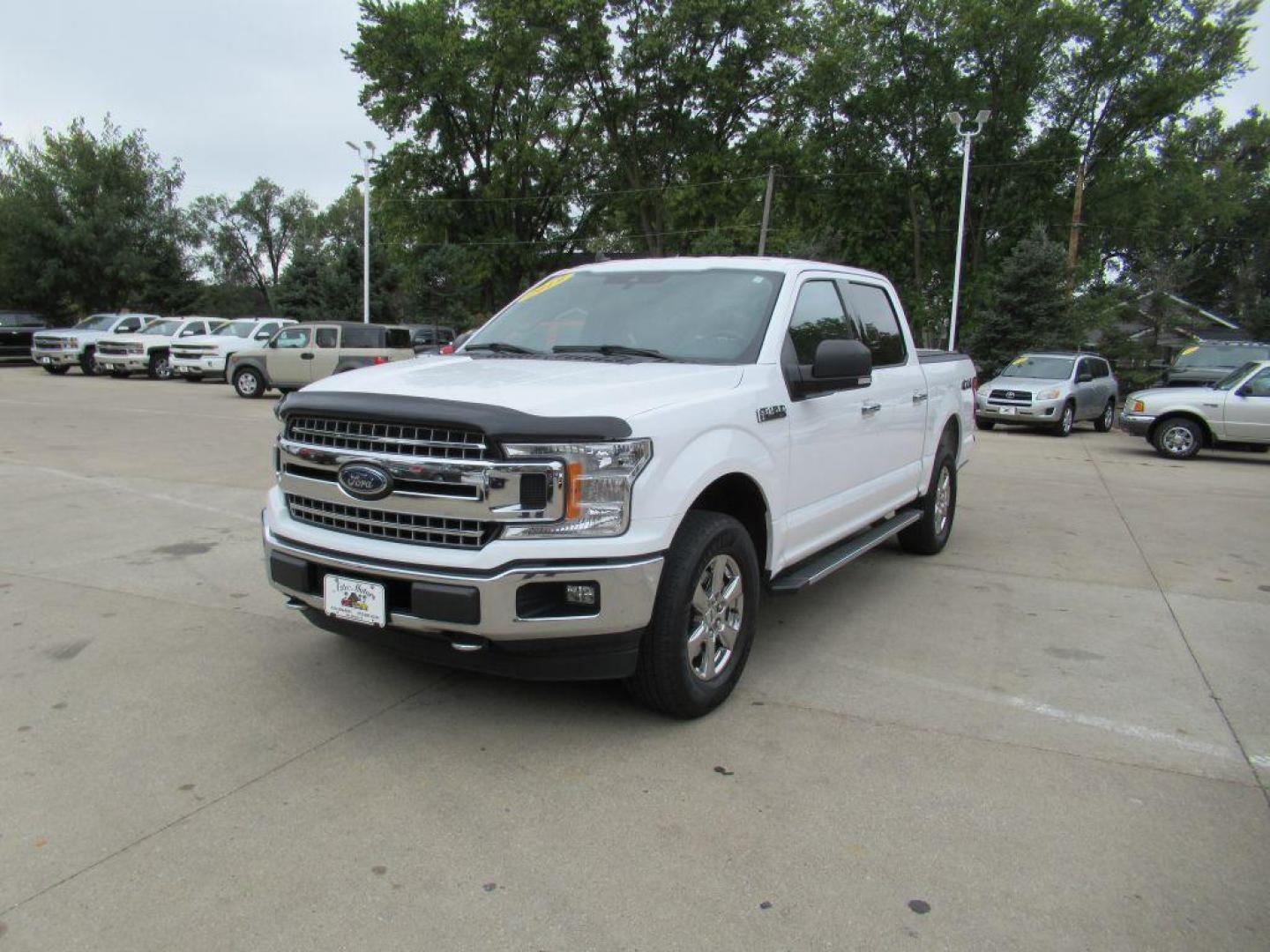 2019 WHITE FORD F150 SUPERCREW XLT (1FTEW1E47KK) with an 3.5L engine, Automatic transmission, located at 908 SE 14th Street, Des Moines, IA, 50317, (515) 281-0330, 41.580303, -93.597046 - Photo#0