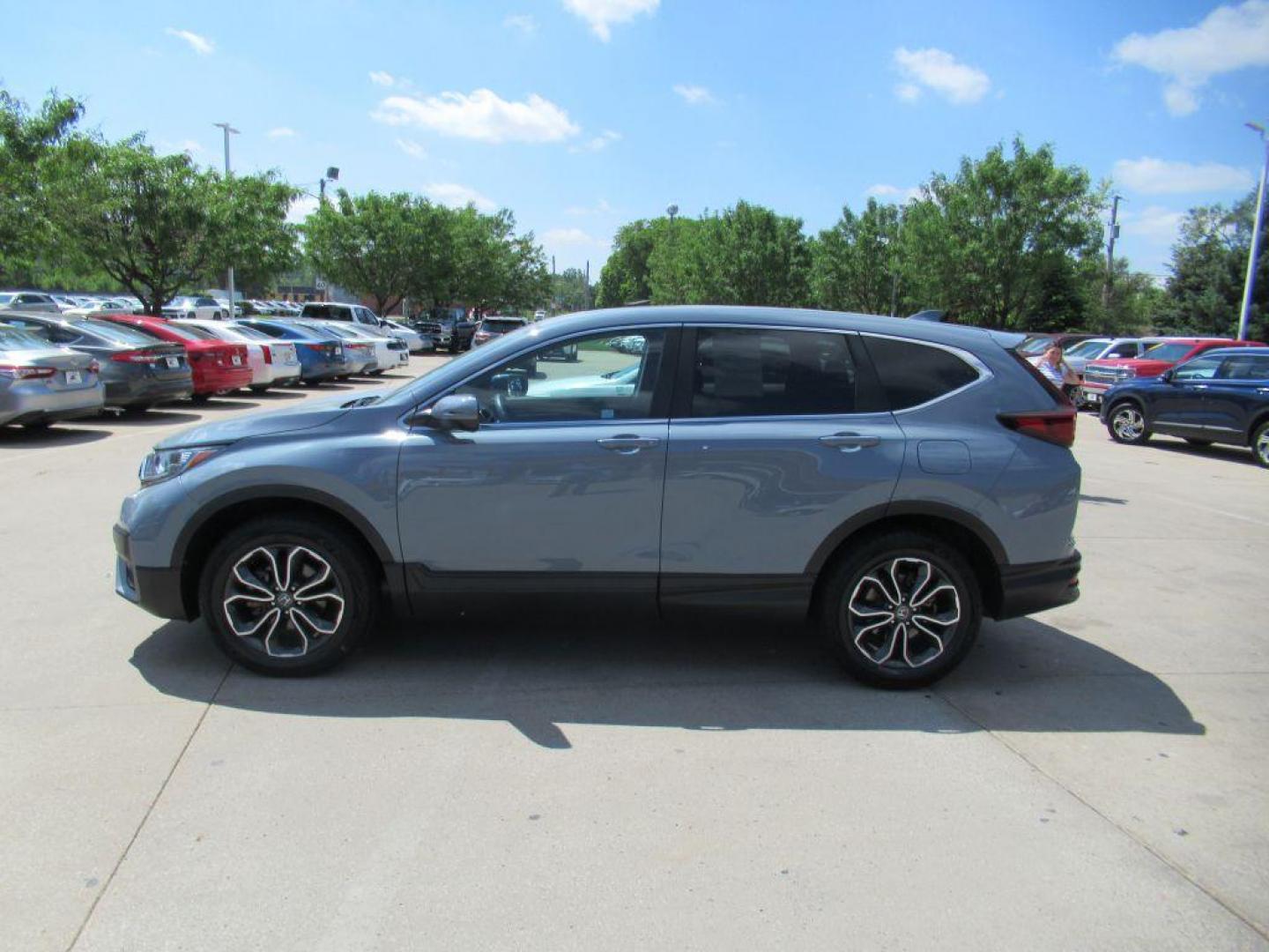 2020 GRAY HONDA CR-V EX (5J6RW2H55LL) with an 1.5L engine, Continuously Variable transmission, located at 908 SE 14th Street, Des Moines, IA, 50317, (515) 281-0330, 41.580303, -93.597046 - Photo#7