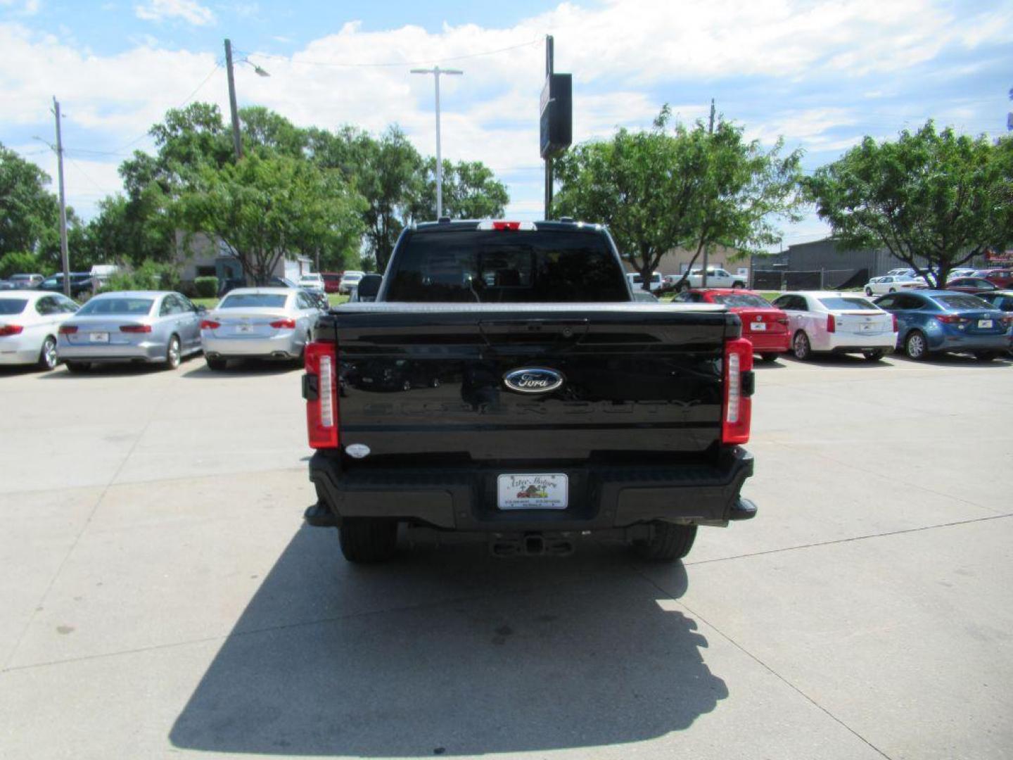 2023 BLACK FORD F250 SUPER DUTY (1FT7W2BT1PE) with an 6.7L engine, Automatic transmission, located at 908 SE 14th Street, Des Moines, IA, 50317, (515) 281-0330, 41.580303, -93.597046 - Photo#5