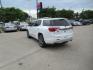 2019 WHITE GMC ACADIA DENALI (1GKKNXLS4KZ) with an 3.6L engine, Automatic transmission, located at 908 SE 14th Street, Des Moines, IA, 50317, (515) 281-0330, 41.580303, -93.597046 - Photo#6