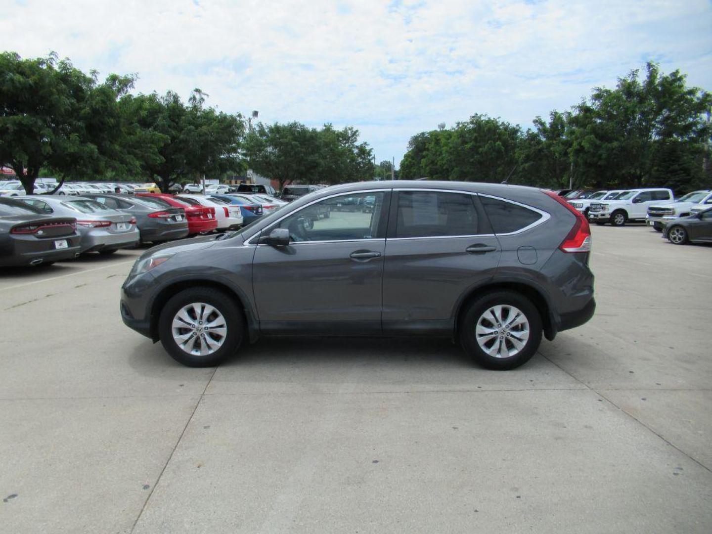 2014 GRAY HONDA CR-V EX (2HKRM4H51EH) with an 2.4L engine, Automatic transmission, located at 908 SE 14th Street, Des Moines, IA, 50317, (515) 281-0330, 41.580303, -93.597046 - Photo#7