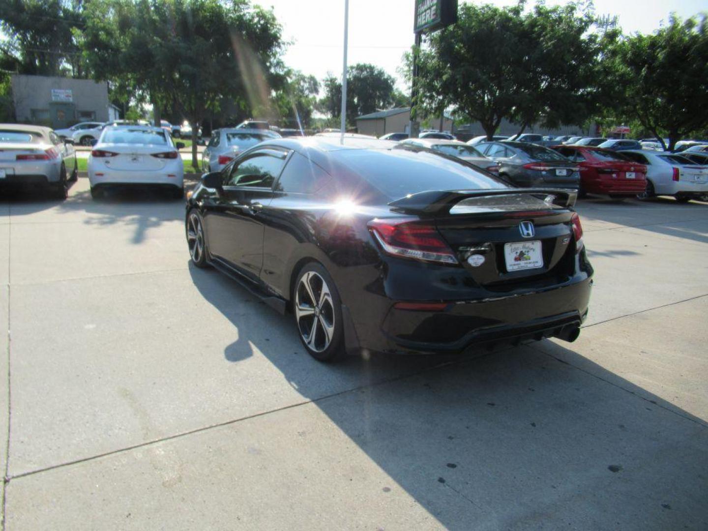 2014 BLACK HONDA CIVIC SI (2HGFG4A58EH) with an 2.4L engine, 6-Speed Manual transmission, located at 908 SE 14th Street, Des Moines, IA, 50317, (515) 281-0330, 41.580303, -93.597046 - Photo#6