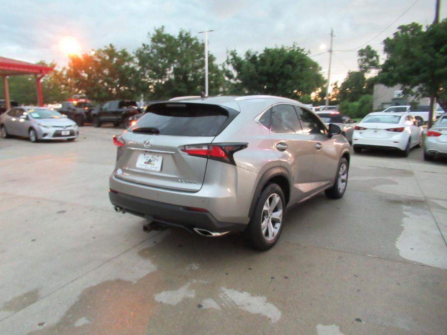 2017 SILVER LEXUS NX 200T BASE (JTJBARBZXH2) with an 2.0L engine, Automatic transmission, located at 908 SE 14th Street, Des Moines, IA, 50317, (515) 281-0330, 41.580303, -93.597046 - Photo#4