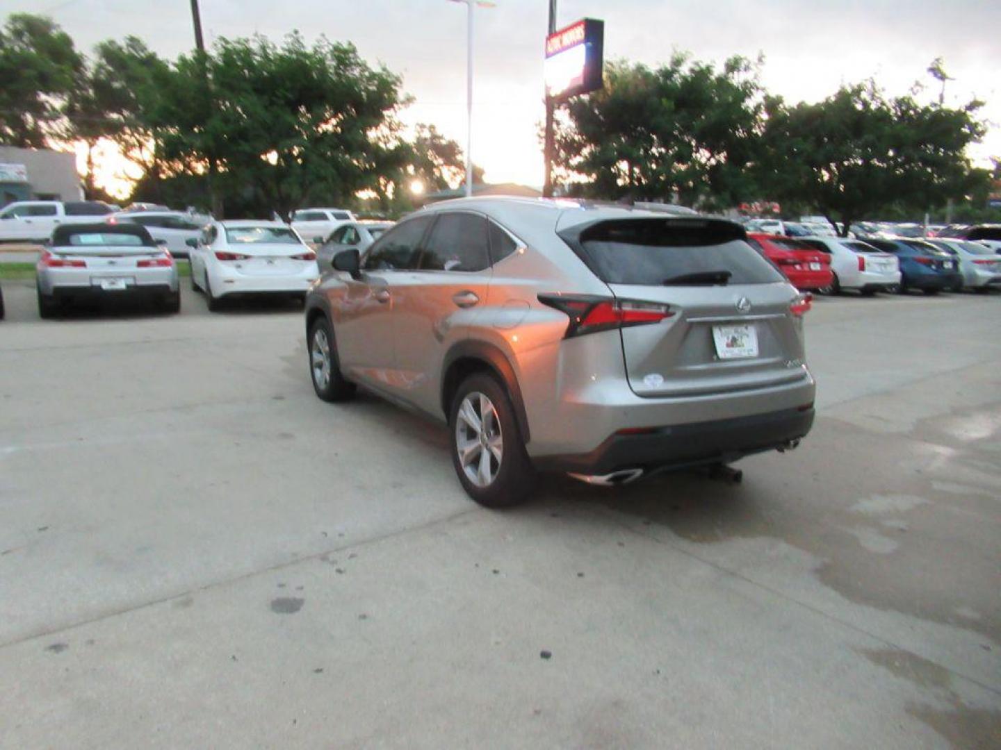 2017 SILVER LEXUS NX 200T BASE (JTJBARBZXH2) with an 2.0L engine, Automatic transmission, located at 908 SE 14th Street, Des Moines, IA, 50317, (515) 281-0330, 41.580303, -93.597046 - Photo#6