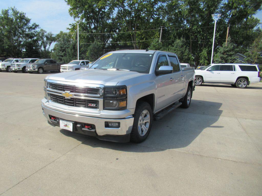 photo of 2014 CHEVROLET SILVERADO 1500 4DR