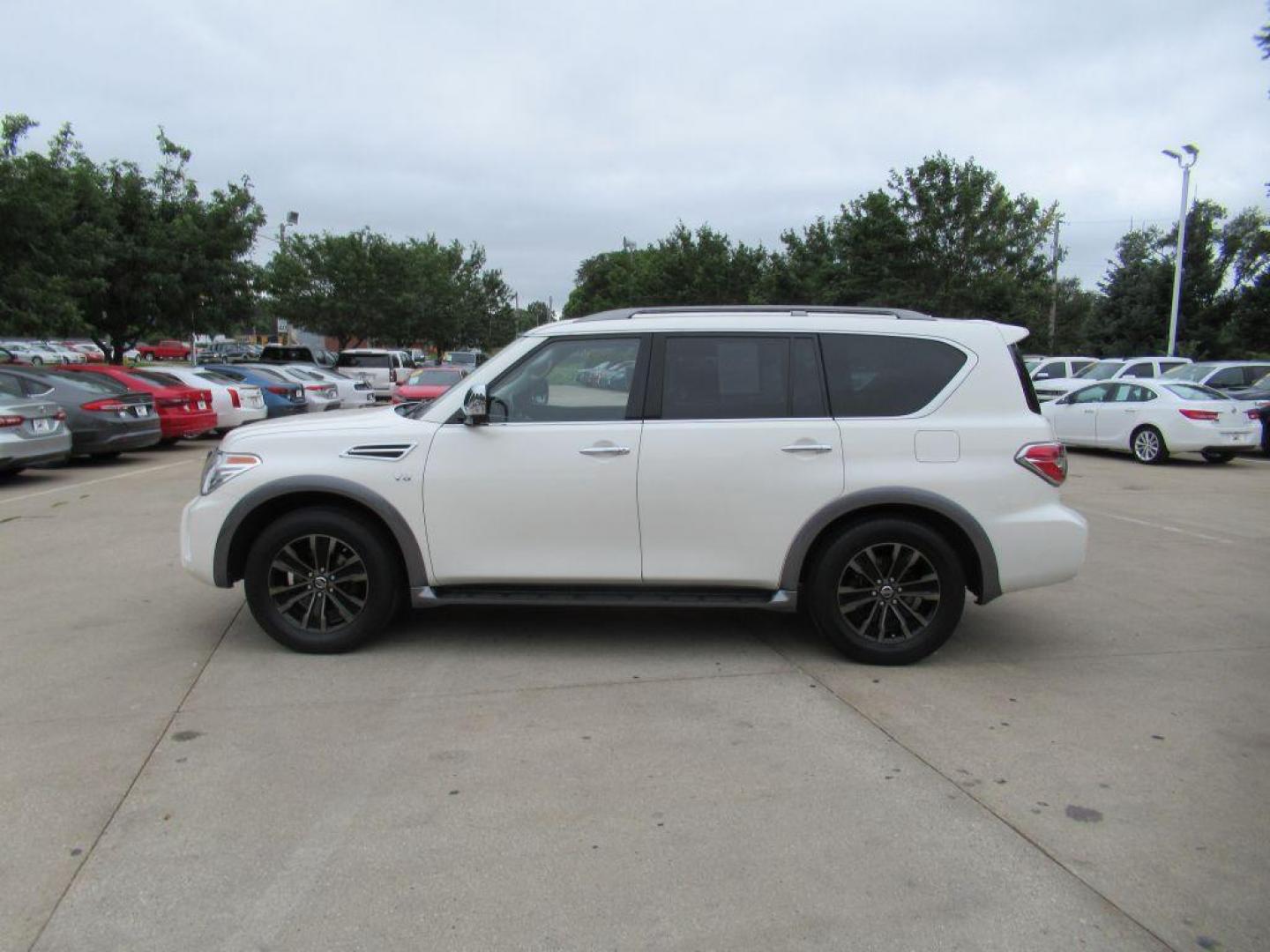 2018 WHITE NISSAN ARMADA PLATINUM (JN8AY2NE7J9) with an 5.6L engine, Automatic transmission, located at 908 SE 14th Street, Des Moines, IA, 50317, (515) 281-0330, 41.580303, -93.597046 - Photo#7