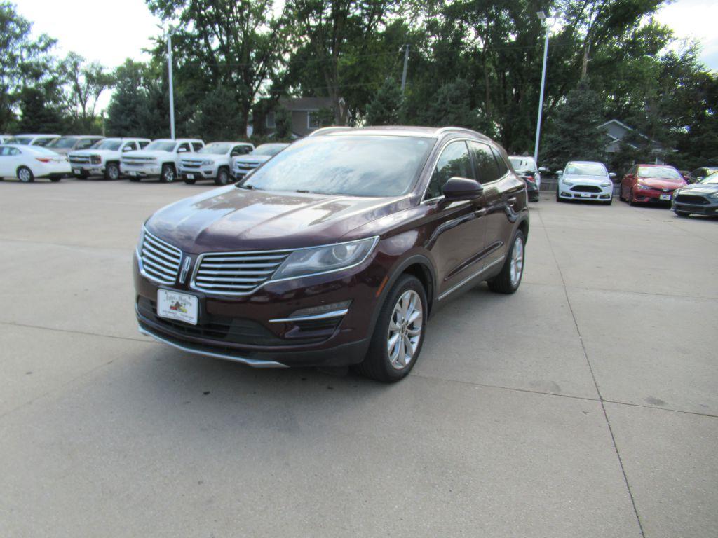 photo of 2017 LINCOLN MKC 4DR