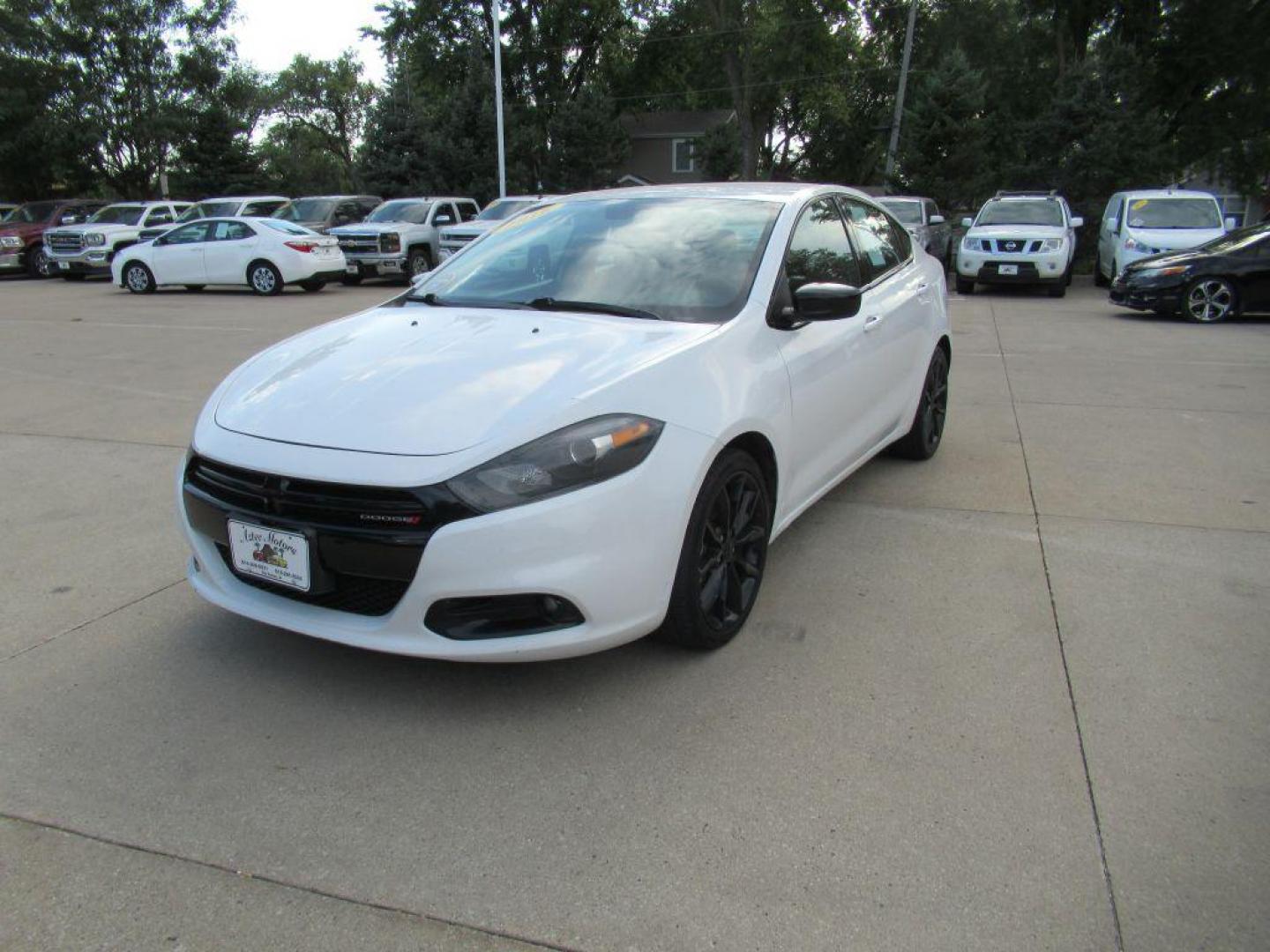 2016 WHITE DODGE DART SXT SPORT (1C3CDFFA4GD) with an 2.0L engine, Automatic transmission, located at 908 SE 14th Street, Des Moines, IA, 50317, (515) 281-0330, 41.580303, -93.597046 - Photo#0