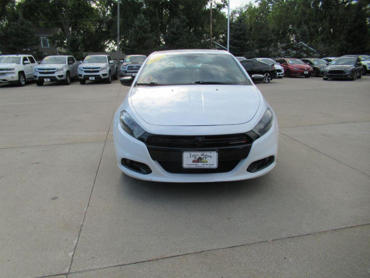 2016 WHITE DODGE DART SXT SPORT (1C3CDFFA4GD) with an 2.0L engine, Automatic transmission, located at 908 SE 14th Street, Des Moines, IA, 50317, (515) 281-0330, 41.580303, -93.597046 - Photo#1