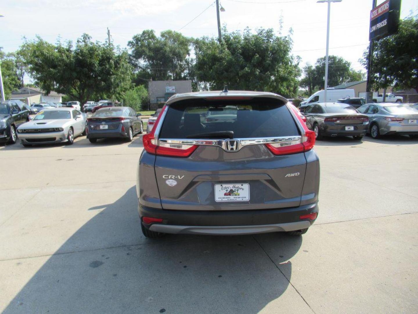 2018 GRAY HONDA CR-V EX (7FARW2H50JE) with an 1.5L engine, Continuously Variable transmission, located at 908 SE 14th Street, Des Moines, IA, 50317, (515) 281-0330, 41.580303, -93.597046 - Photo#5