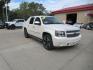 2011 WHITE CHEVROLET AVALANCHE LTZ (3GNTKGE33BG) with an 5.3L engine, Automatic transmission, located at 908 SE 14th Street, Des Moines, IA, 50317, (515) 281-0330, 41.580303, -93.597046 - Photo#2