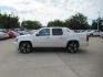 2011 WHITE CHEVROLET AVALANCHE LTZ (3GNTKGE33BG) with an 5.3L engine, Automatic transmission, located at 908 SE 14th Street, Des Moines, IA, 50317, (515) 281-0330, 41.580303, -93.597046 - Photo#7