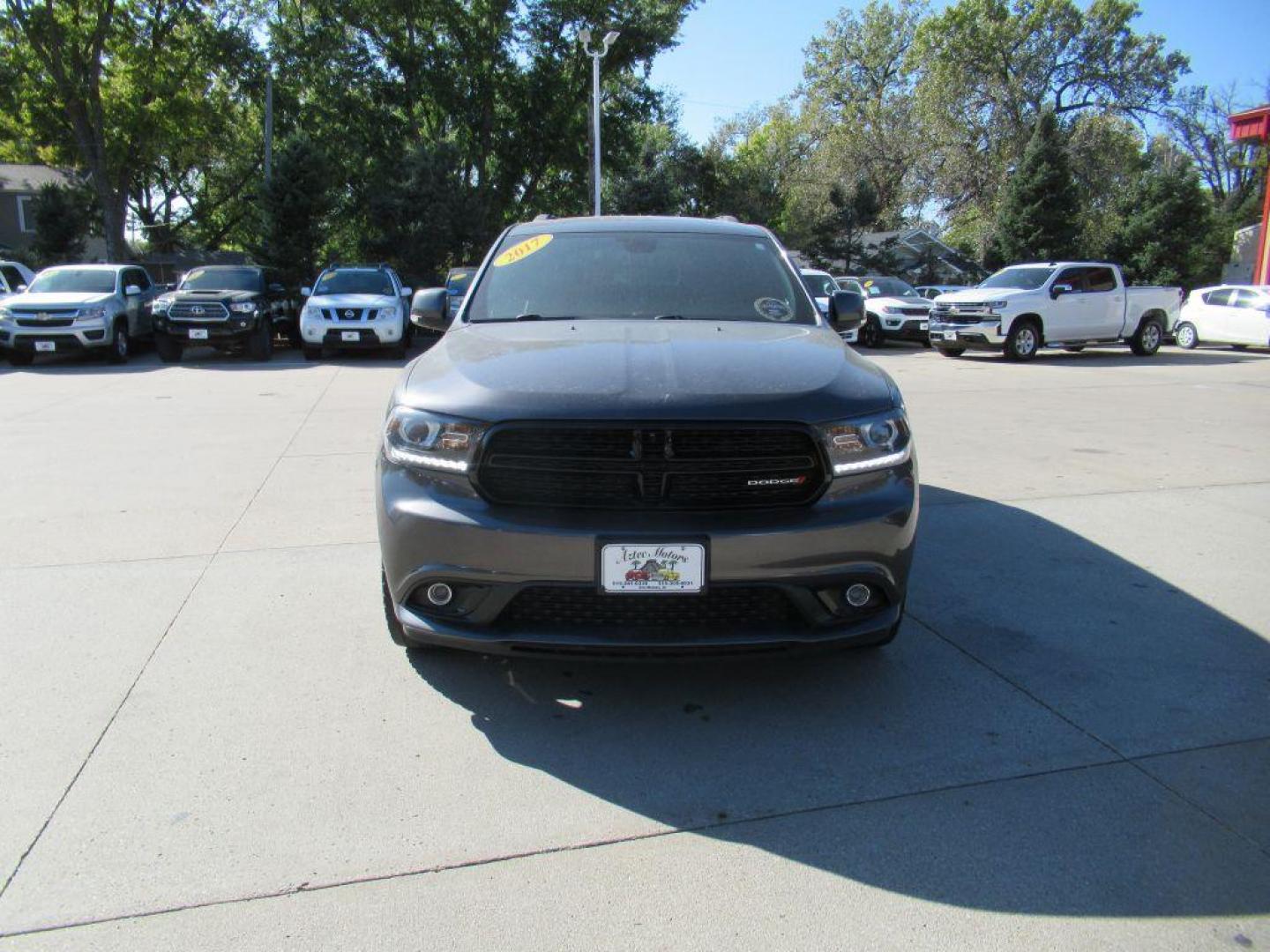 2017 GRAY DODGE DURANGO GT (1C4RDJDG0HC) with an 3.6L engine, Automatic transmission, located at 908 SE 14th Street, Des Moines, IA, 50317, (515) 281-0330, 41.580303, -93.597046 - Photo#1