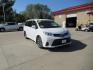 2020 WHITE TOYOTA SIENNA LE (5TDJZ3DC1LS) with an 3.5L engine, Automatic transmission, located at 908 SE 14th Street, Des Moines, IA, 50317, (515) 281-0330, 41.580303, -93.597046 - Photo#2