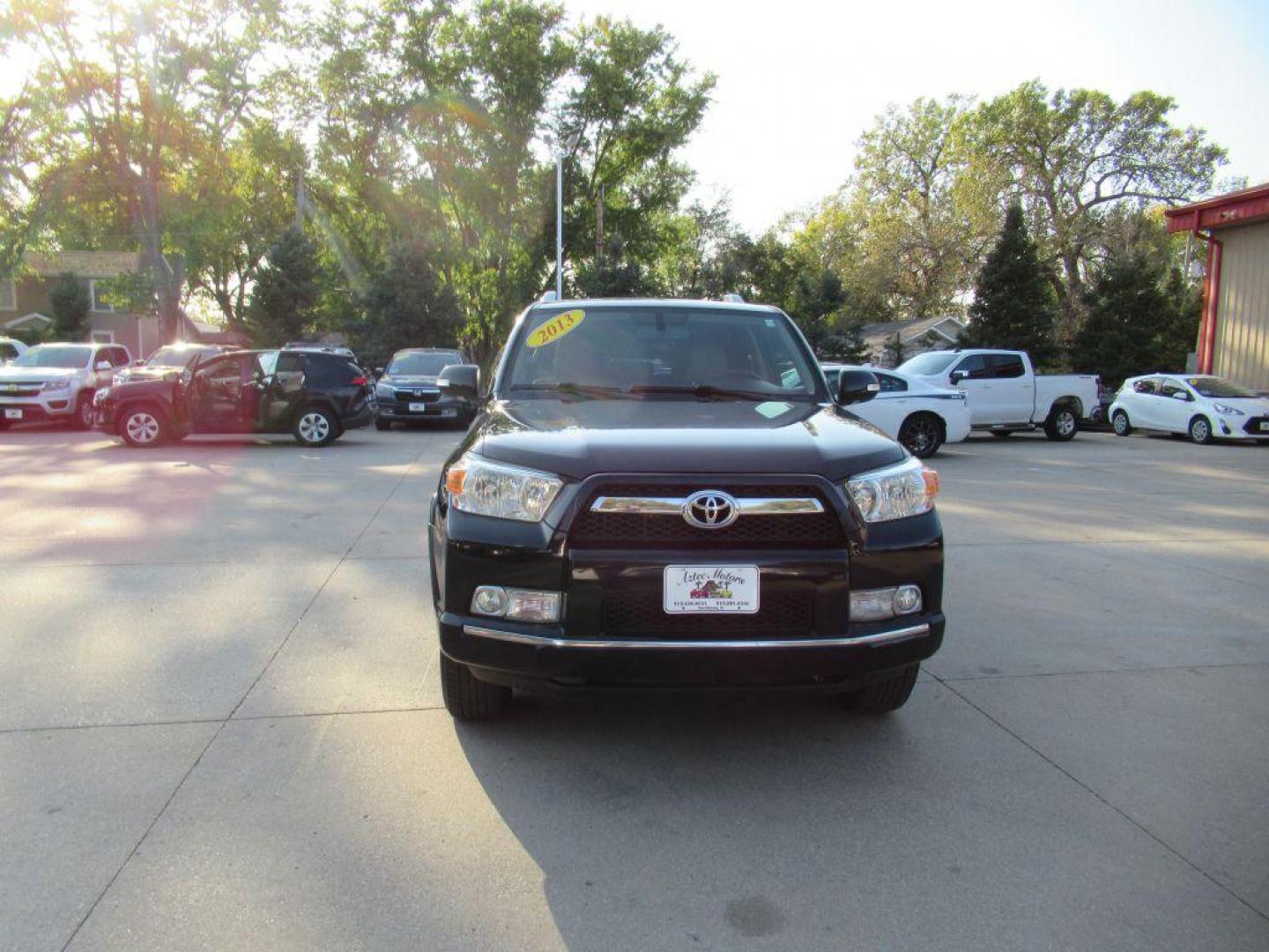 2013 BLACK TOYOTA 4RUNNER SR5 (JTEBU5JR7D5) with an 4.0L engine, Automatic transmission, located at 908 SE 14th Street, Des Moines, IA, 50317, (515) 281-0330, 41.580303, -93.597046 - Photo#1