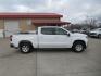 2019 WHITE CHEVROLET SILVERADO 1500 LT (1GCUYDED4KZ) with an 5.3L engine, Automatic transmission, located at 908 SE 14th Street, Des Moines, IA, 50317, (515) 281-0330, 41.580303, -93.597046 - Photo#3