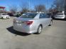 2014 SILVER TOYOTA CAMRY XLE (4T4BF1FK6ER) with an 2.5L engine, Automatic transmission, located at 908 SE 14th Street, Des Moines, IA, 50317, (515) 281-0330, 41.580303, -93.597046 - Photo#4