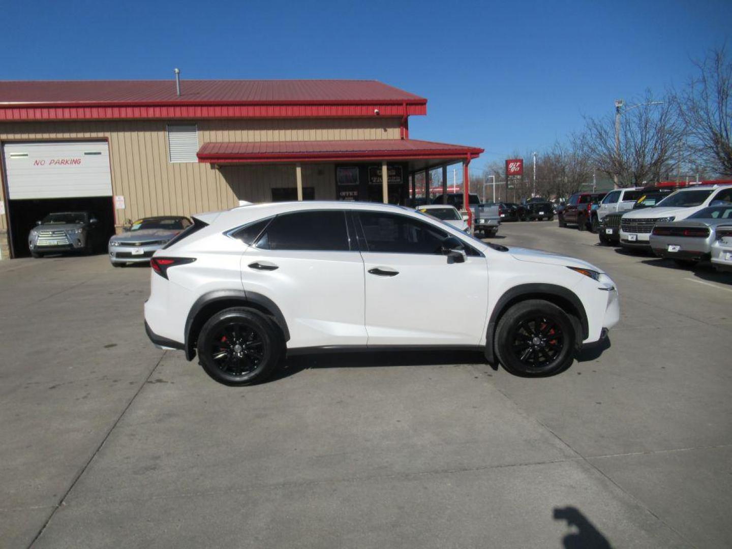 2016 WHITE LEXUS NX 200T BASE (JTJBARBZ3G2) with an 2.0L engine, Automatic transmission, located at 908 SE 14th Street, Des Moines, IA, 50317, (515) 281-0330, 41.580303, -93.597046 - Photo#3