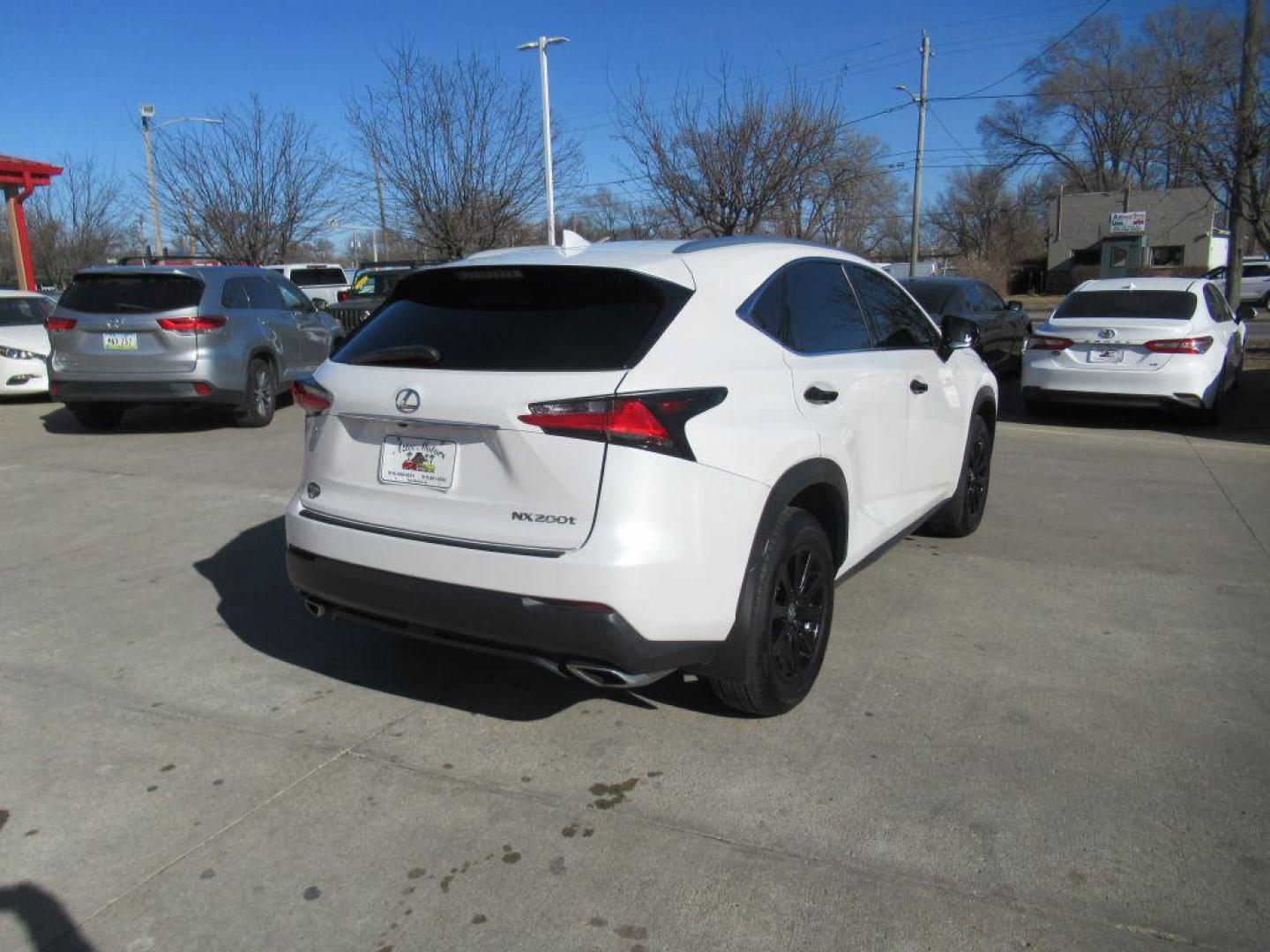 2016 WHITE LEXUS NX 200T BASE (JTJBARBZ3G2) with an 2.0L engine, Automatic transmission, located at 908 SE 14th Street, Des Moines, IA, 50317, (515) 281-0330, 41.580303, -93.597046 - Photo#4