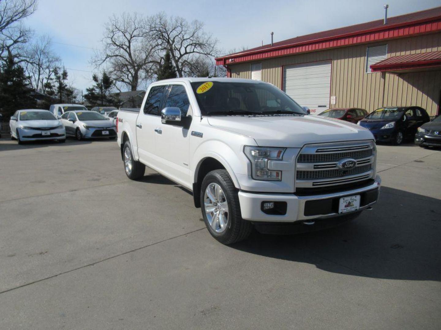 2017 WHITE FORD F150 SUPERCREW PLATINUM (1FTEW1EGXHF) with an 3.5L engine, Automatic transmission, located at 908 SE 14th Street, Des Moines, IA, 50317, (515) 281-0330, 41.580303, -93.597046 - Photo#2